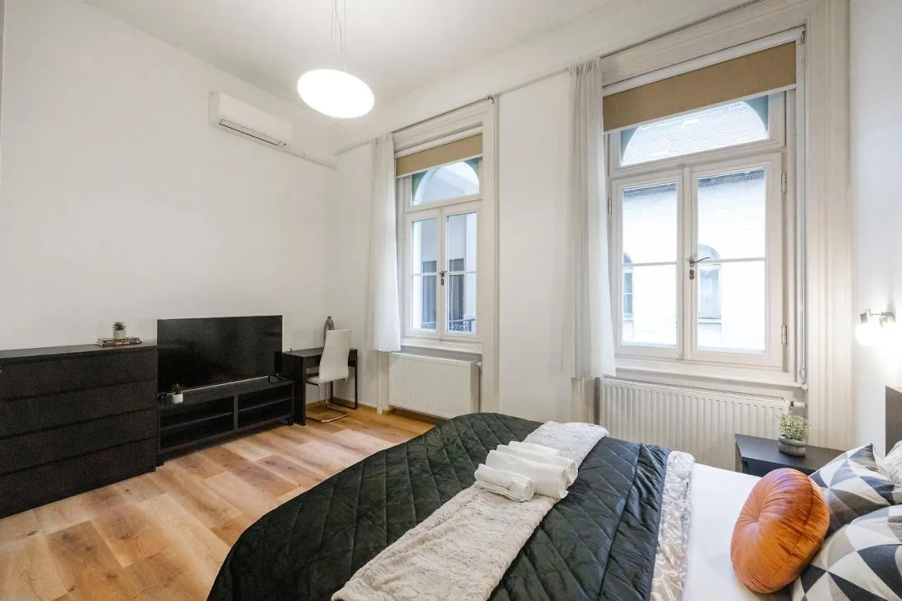 Spacious & Cozy Central Apartment W/ Terrace Budapest 0*,  Hungary